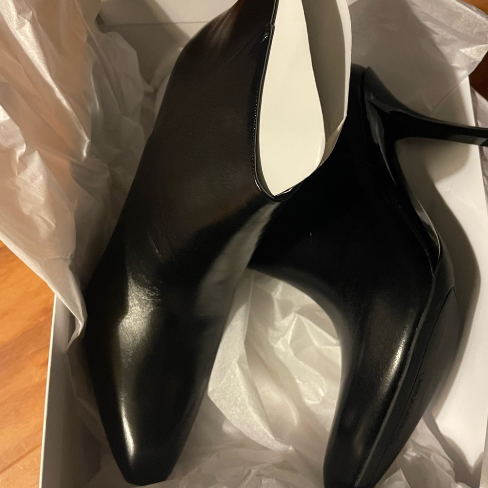 New Calvin Klein Mim Cloe Black Leather Asymmetrical Booties 11M